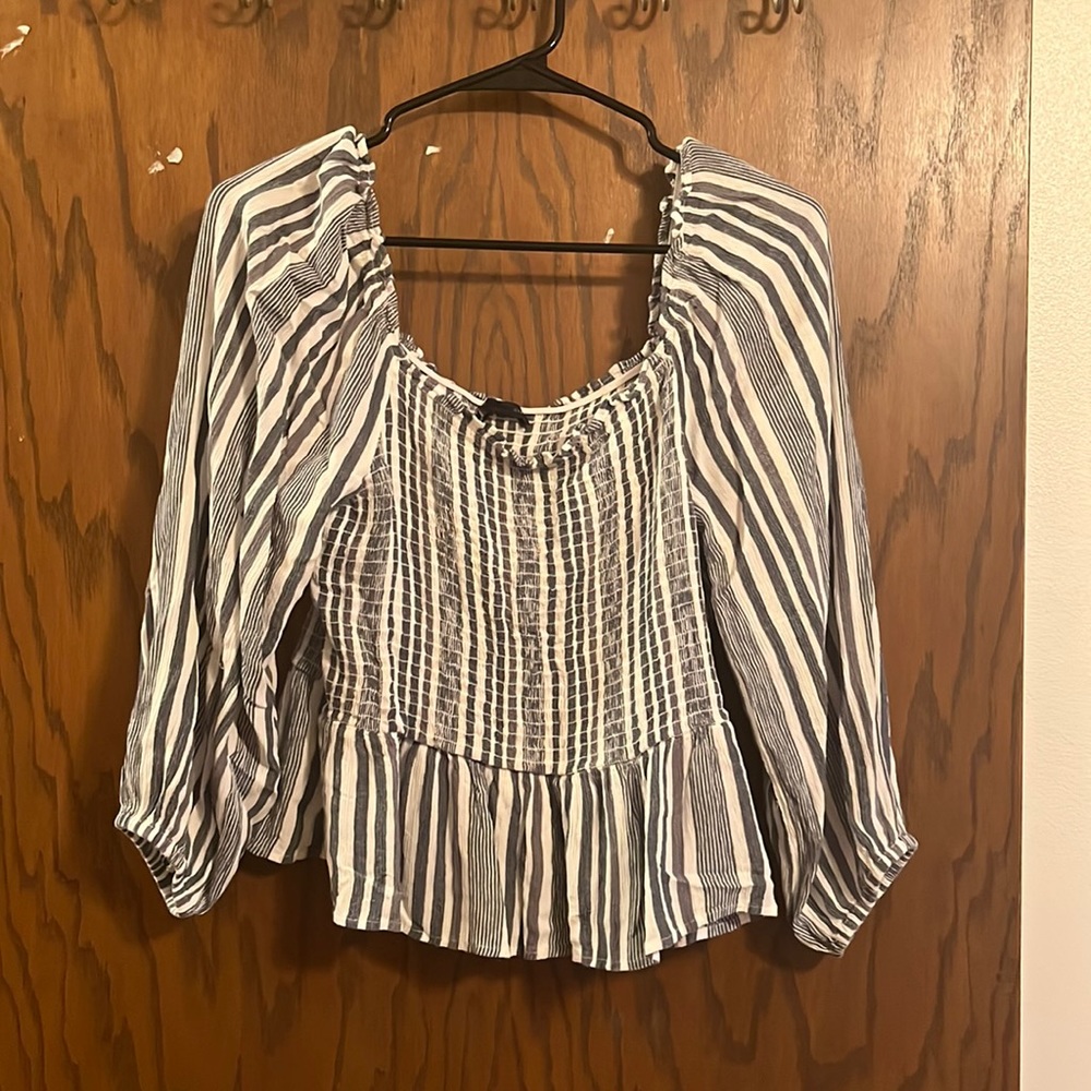 American Eagle 3/4 Sleeve Top